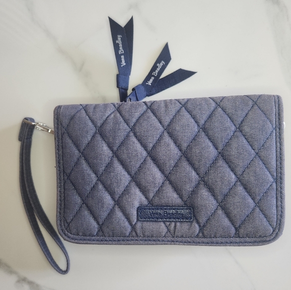 Vera Bradley Blue Denim Quilt Wristlet Crossbody Clutch Bag